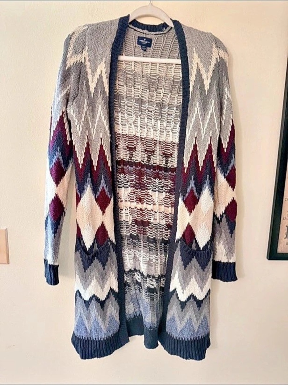 American Eagle Outfitters Geometric Cardigan in Gray & Multicolor Size XS